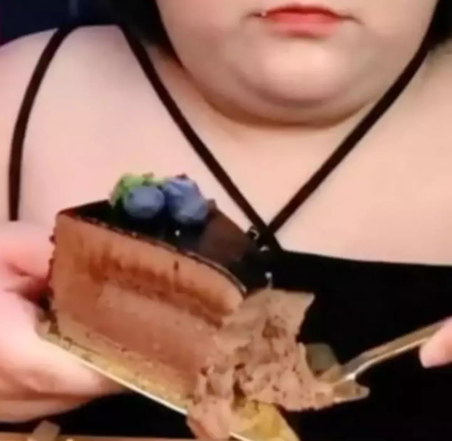 Pan Xiaoting was known to take on eating challenges. (Pan Xiaoting)