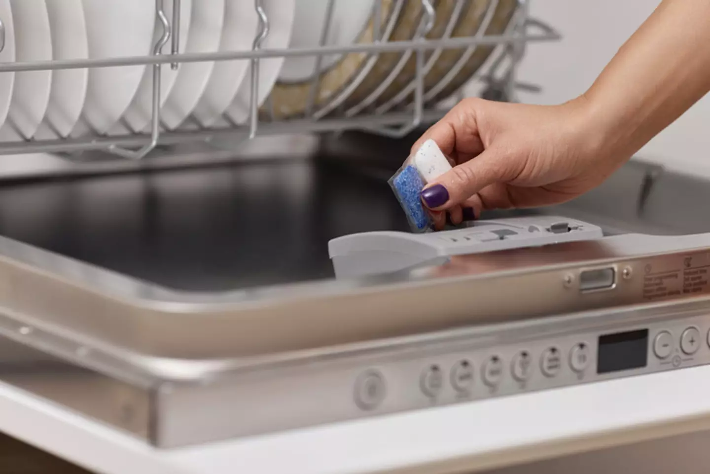 Are dishwasher pods ever really safe? (Getty Images/ Erstudiostok)