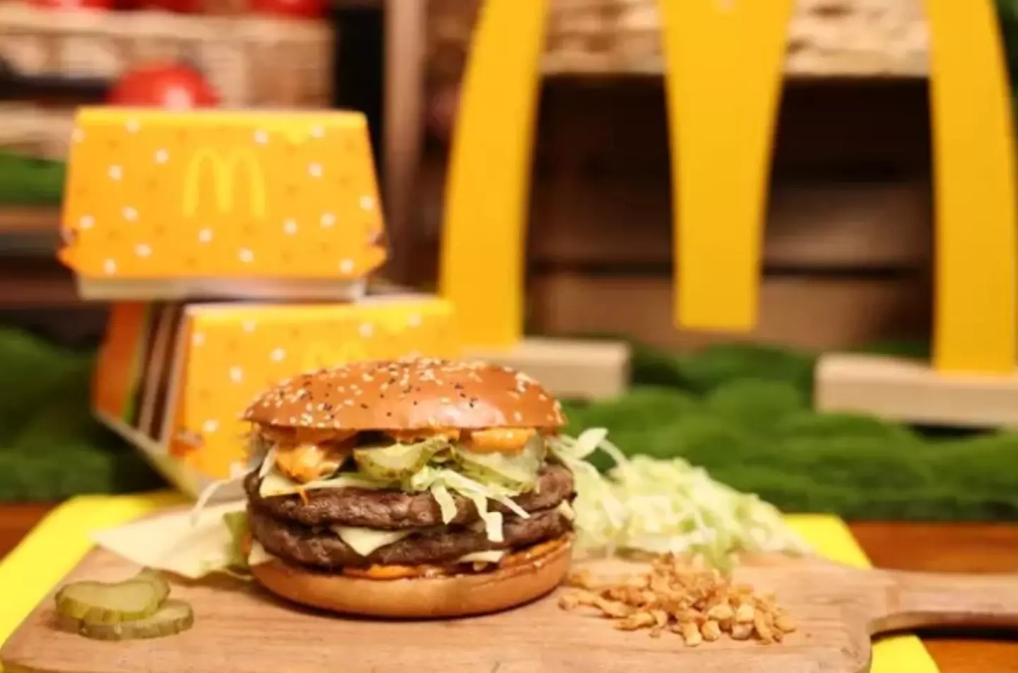 The Big Arch is, surprisingly, about to leave the menu (McDonald's)