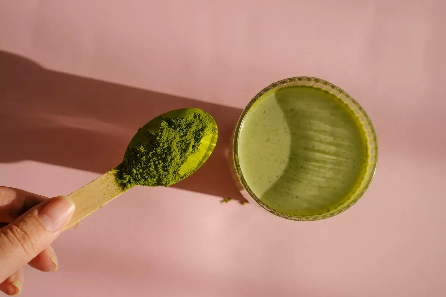 Matcha tea is made with powdered tea leaves (Anna Blazhuk/Getty Images)