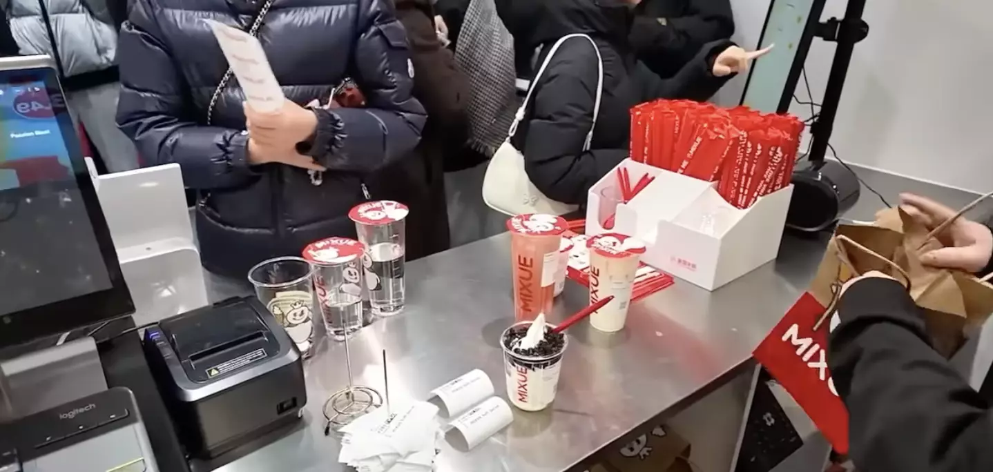 The eatery's speciality drinks include coffee, tea, and lemonade (Fox 5)