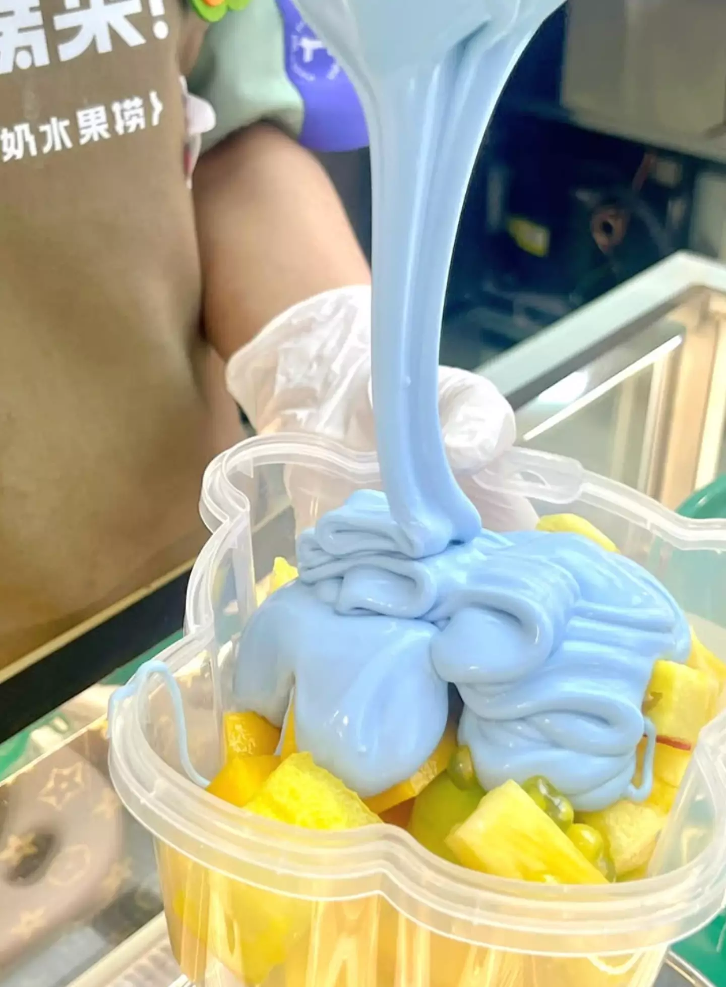 Stretchy yoghurt has a slightly viscous texture (Instagram/@mamiesyogurt_official)