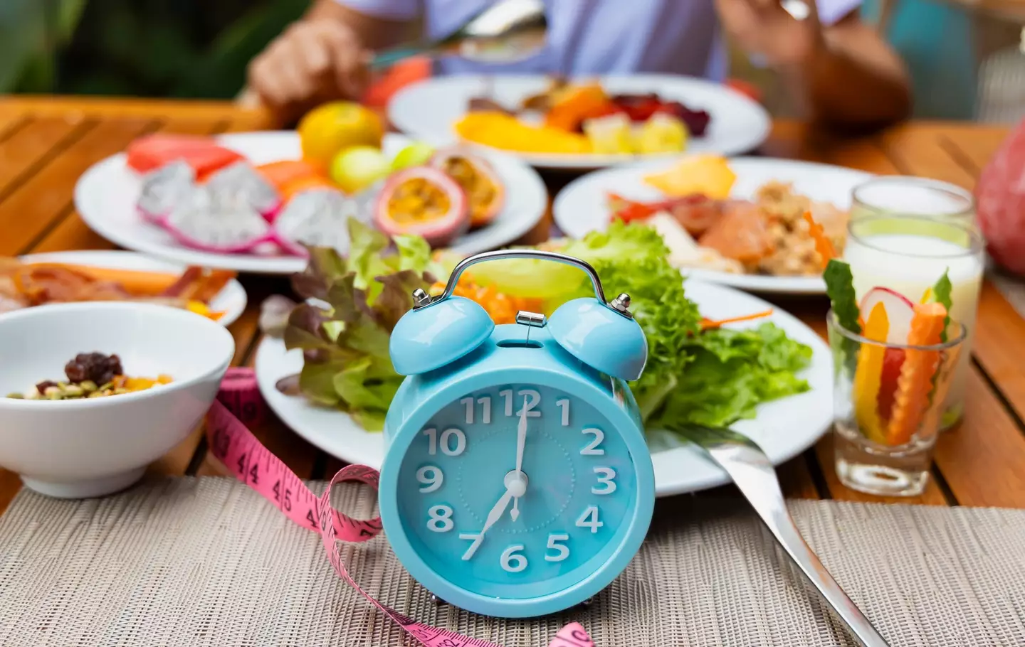 Intermittent fasting has become a popular method of diet control (Sasithorn Phuapankasemsuk/Getty Images)
