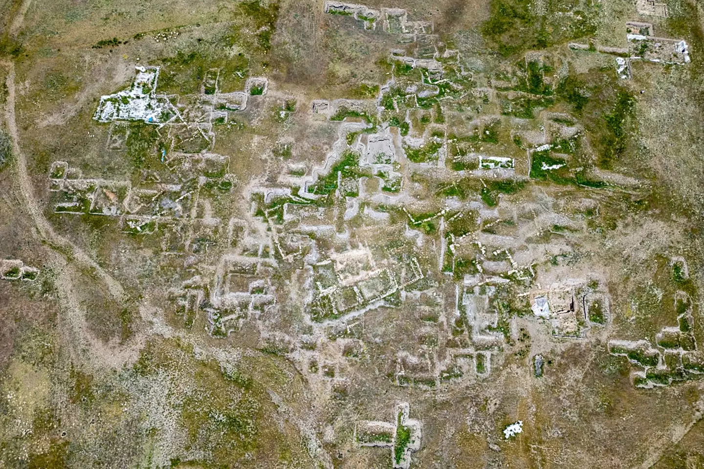 An aerial view of the dig site at Kulluoba (YASIN AKGUL / Contributor/Getty Images)
