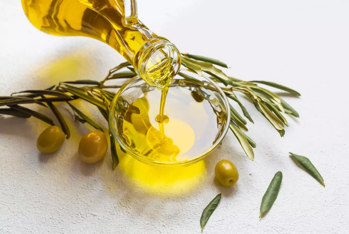 Diet followers are advised to eat olive oil, grapes, and bitter herbs (HakanEliacik /500px/Getty Stock Image)