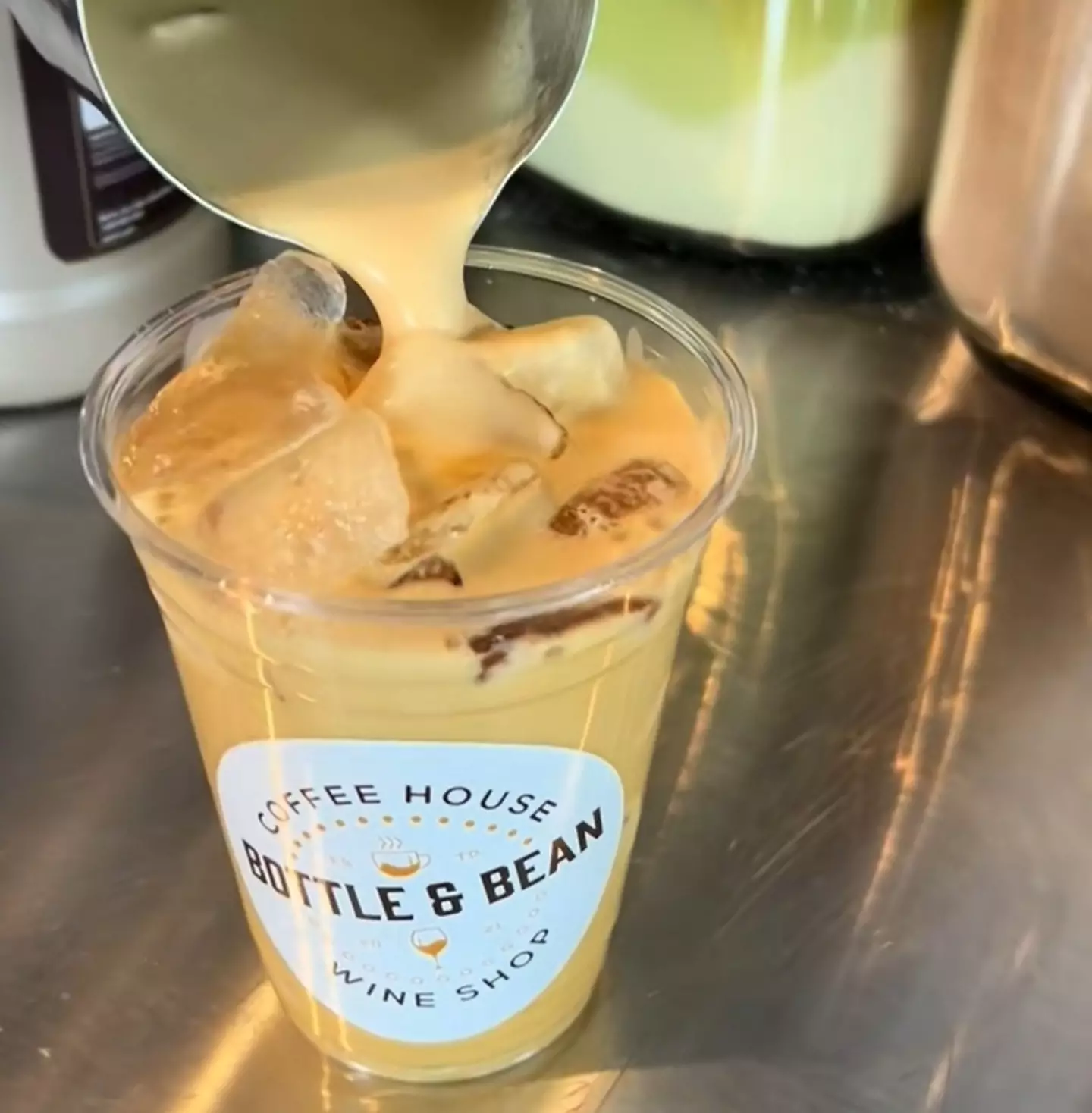 Creators are showcasing the aerocano’s smooth, minimalist style across TikTok (TikTok/Bottle & Bean)