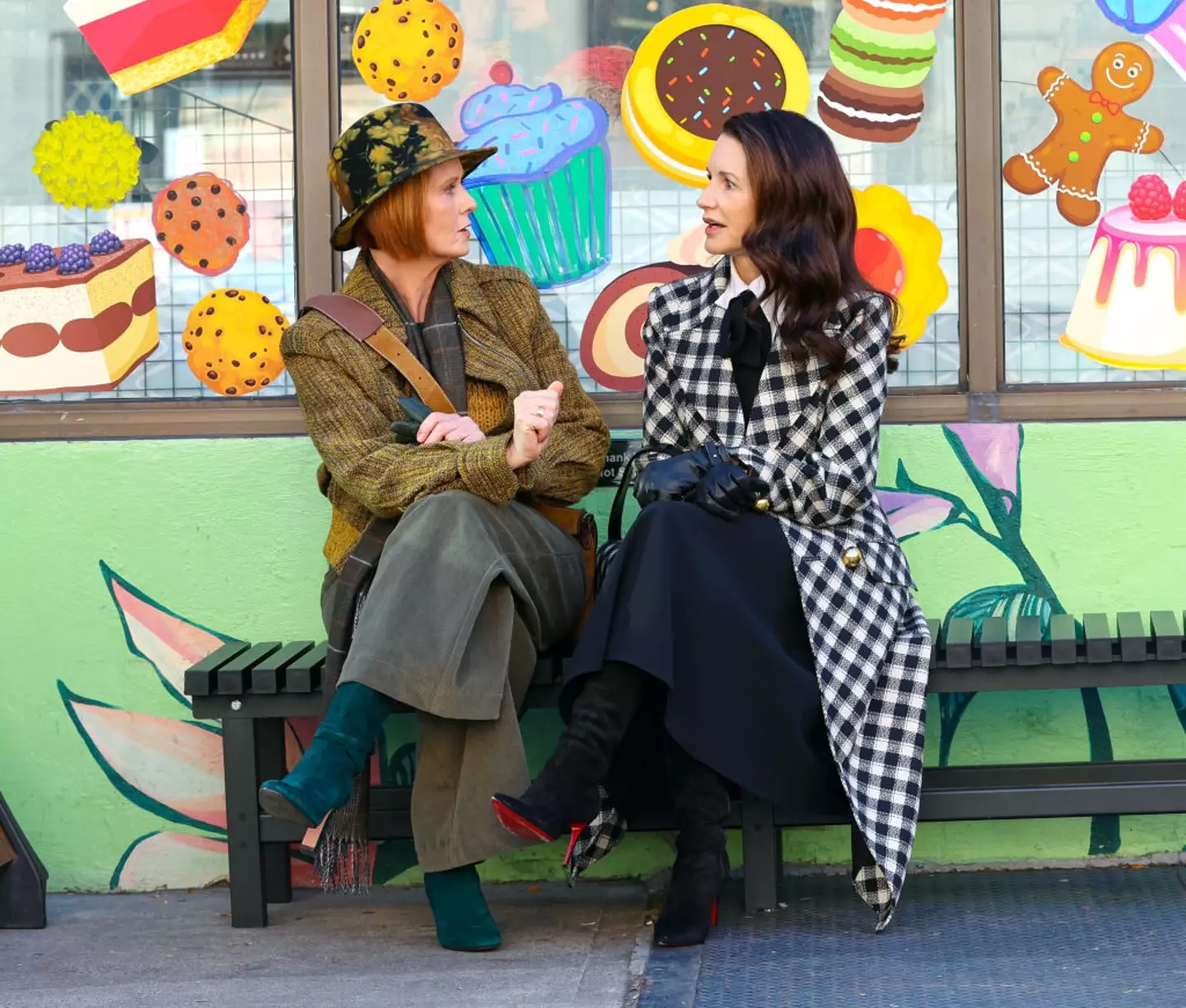 Nixon and Kristin Davis on the set of And Just Like That (Jose Perez/Bauer-Griffin / Contributor/Getty Images)