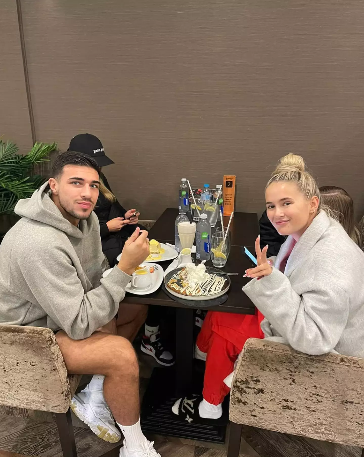 Tommy Fury and Molly-Mae Hague are fans (Instagram/@littledessertshopaltrincham)