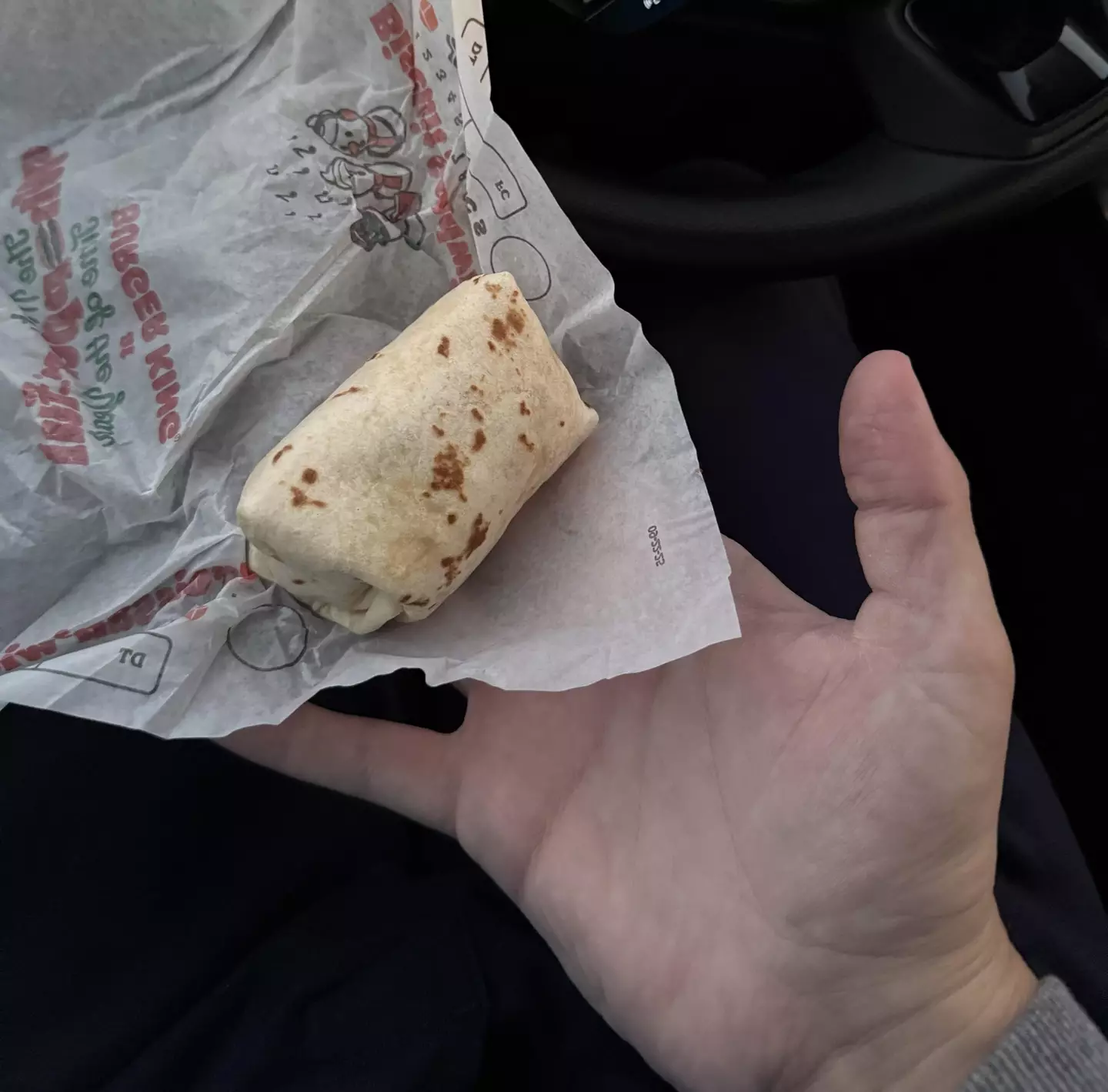 Fast-food fans called the breakfast wrap ‘pathetic’ as debate over value grew (BlankyPop/Reddit))