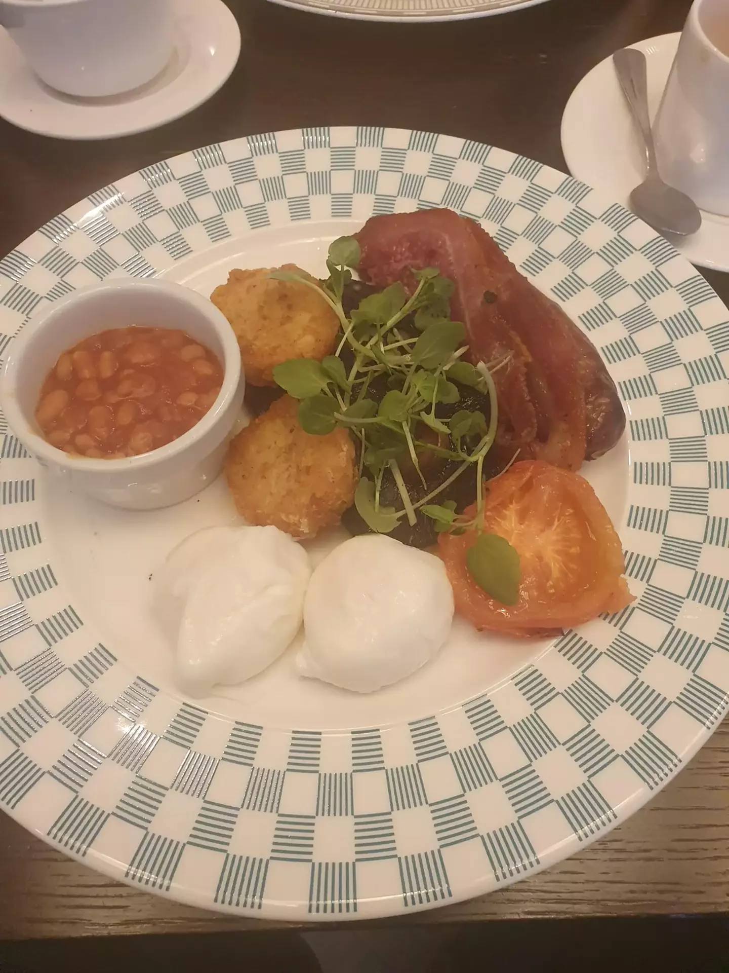 The plate left people upset (Reddit)