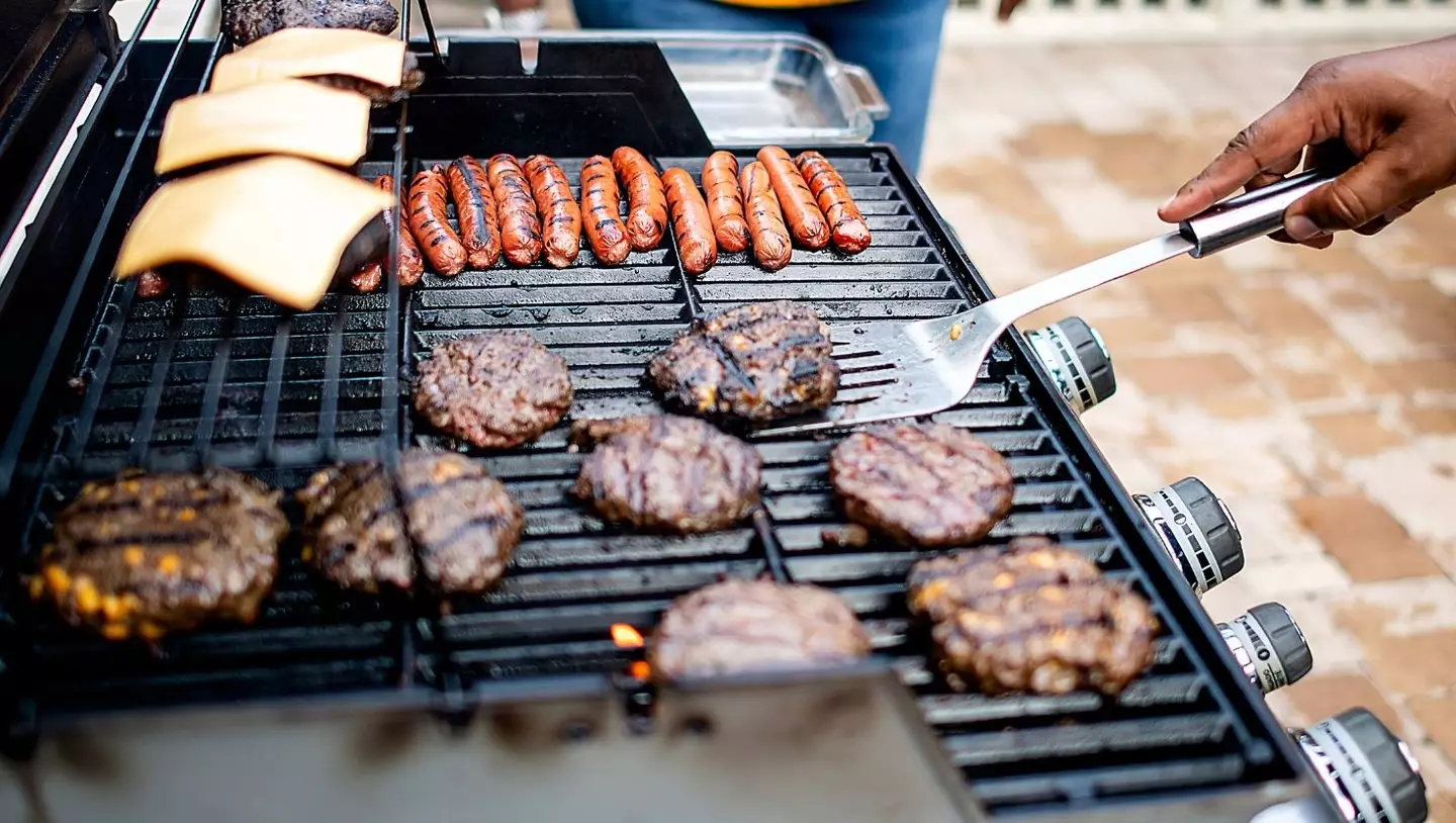 A man died after eating a burger at a barbecue, weeks after falling ill on a camping trip, a new study has revealed (Getty Stock Image)
