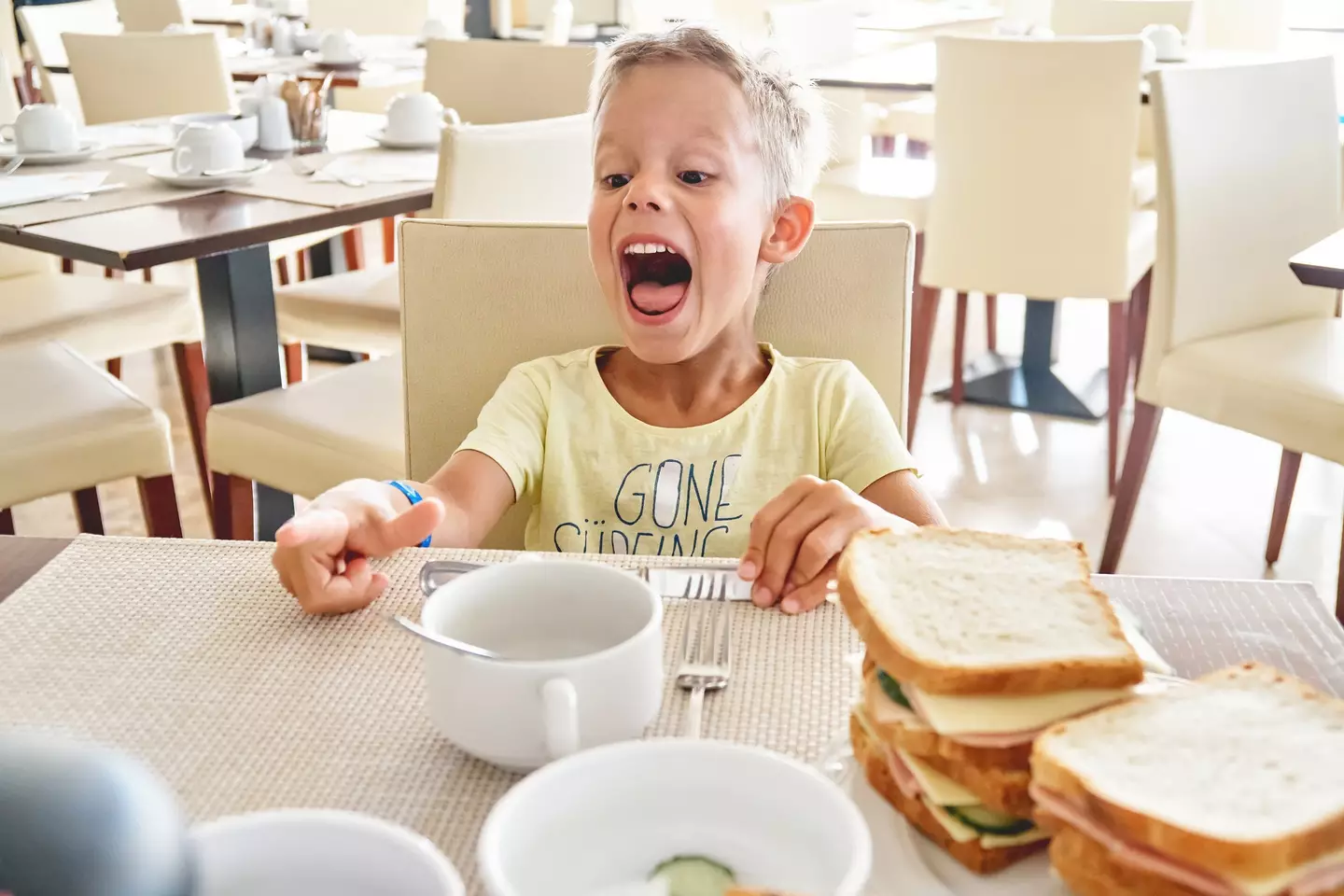It's rarely cause to celebrate when kids set at the next table - timltv via Getty Images