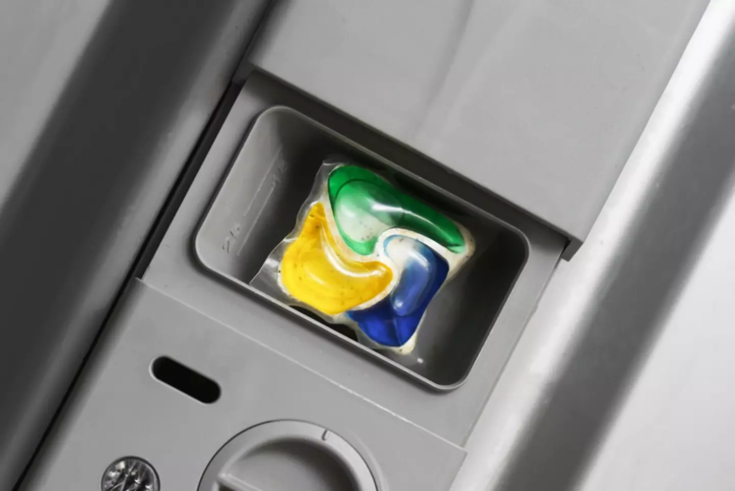 The jury is out on whether the plastics in dishwasher pods ever really dissolve. (Getty Images/ szakalikus)