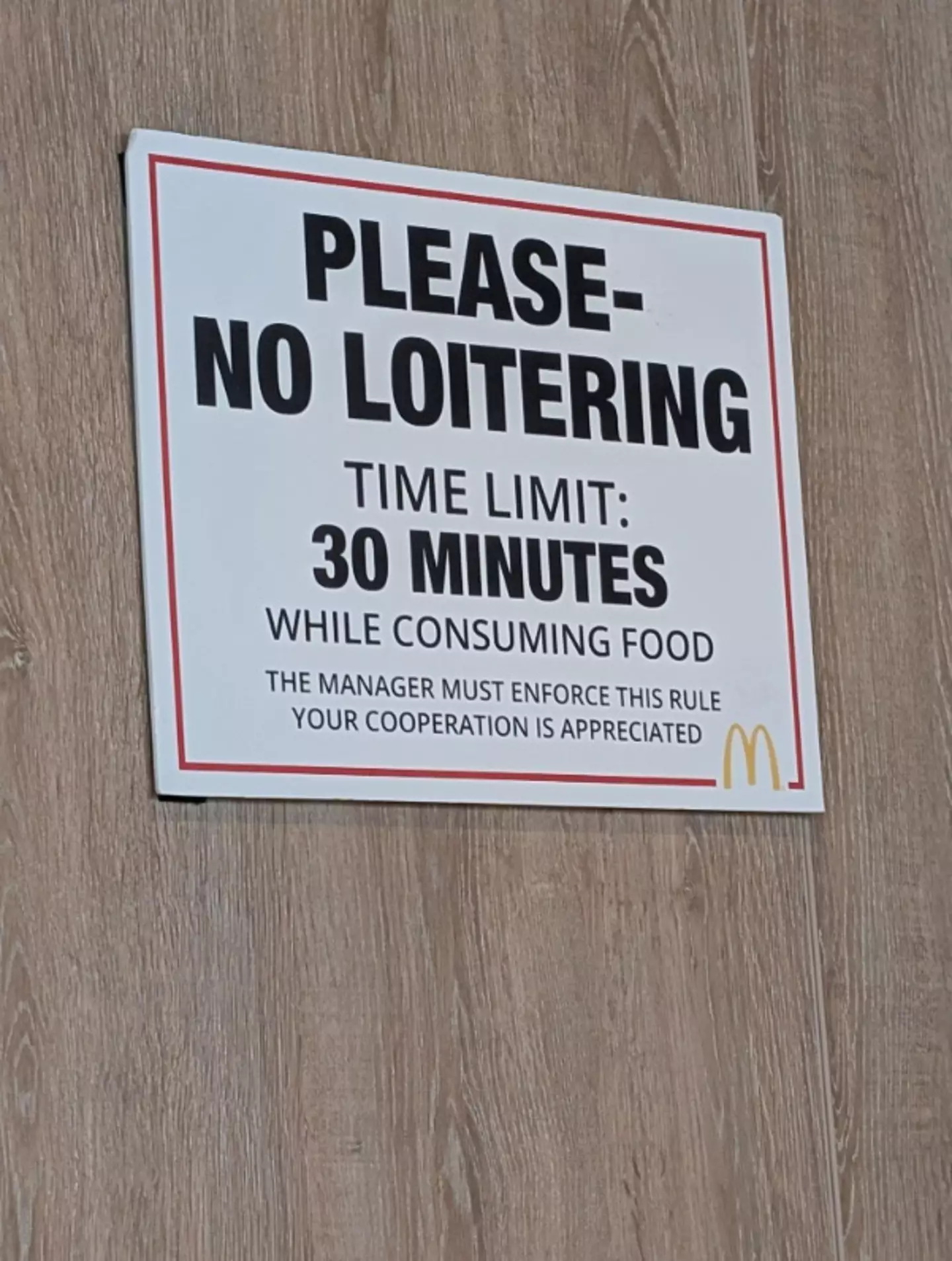 The sign was spotted by a Redditor at their local McDonald's (tgyo90/Reddit)