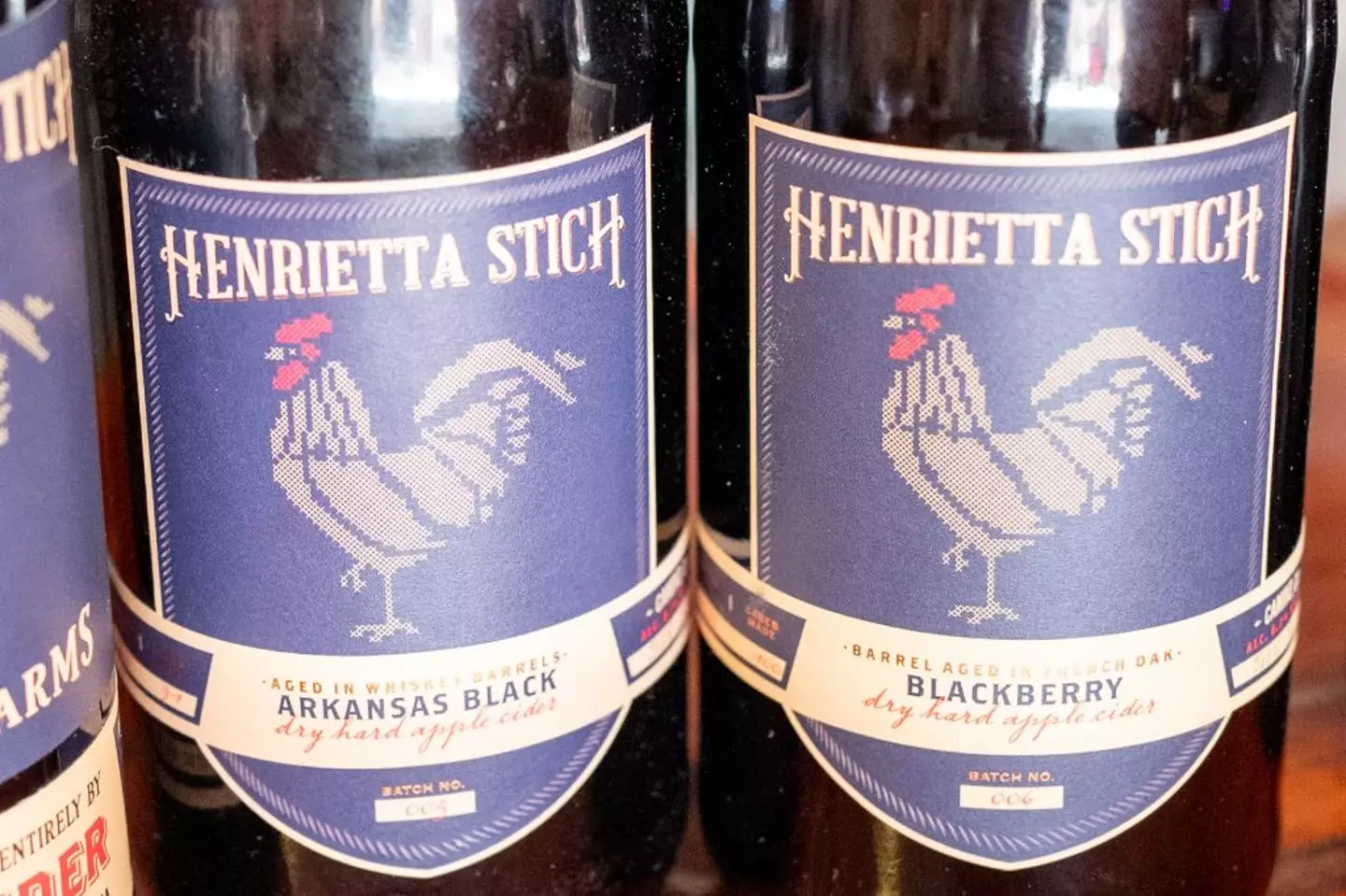 Americans usually call alcoholic cider 'hard cider', to make it clear it's not 'apple cider'. (Getty Images/ Smith Collection/Gado / Contributor)