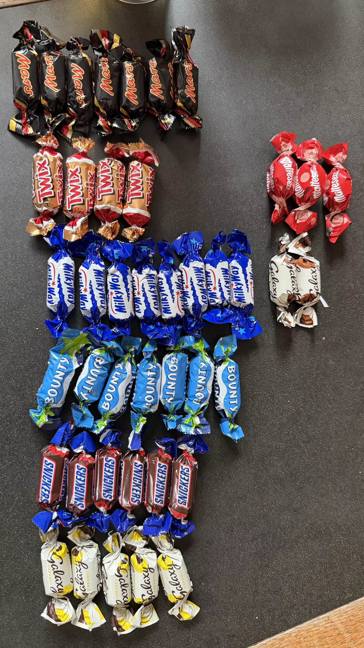 Fans say modern tubs feel lighter and far less generous than before (th3gw4/Reddit)