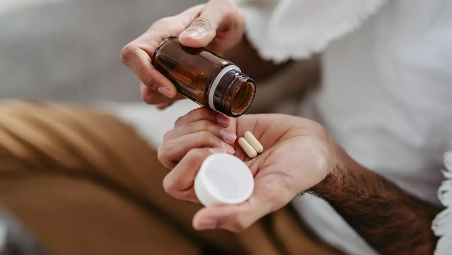 The expert detailed the risk that comes with mixing antidepressants with alcohol (Getty Stock Image)