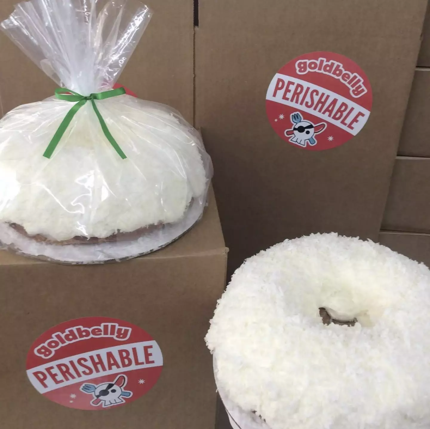 Eat like the Hollywood stars with this viral bundt cake (Instagram/@doans_bakery_woodland_hills)