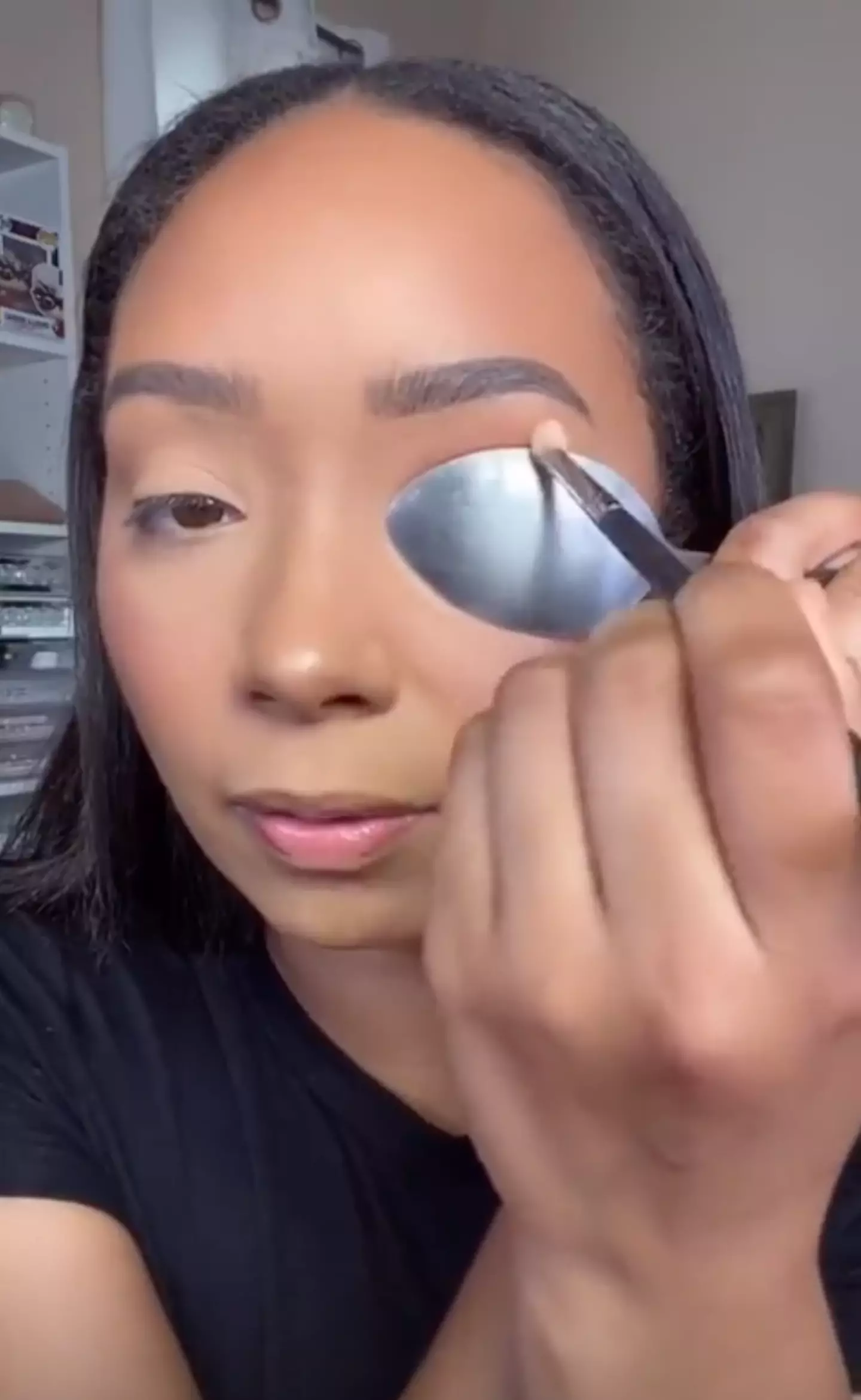 Kayla tried the viral TikTok make-up hack and is now a fan (