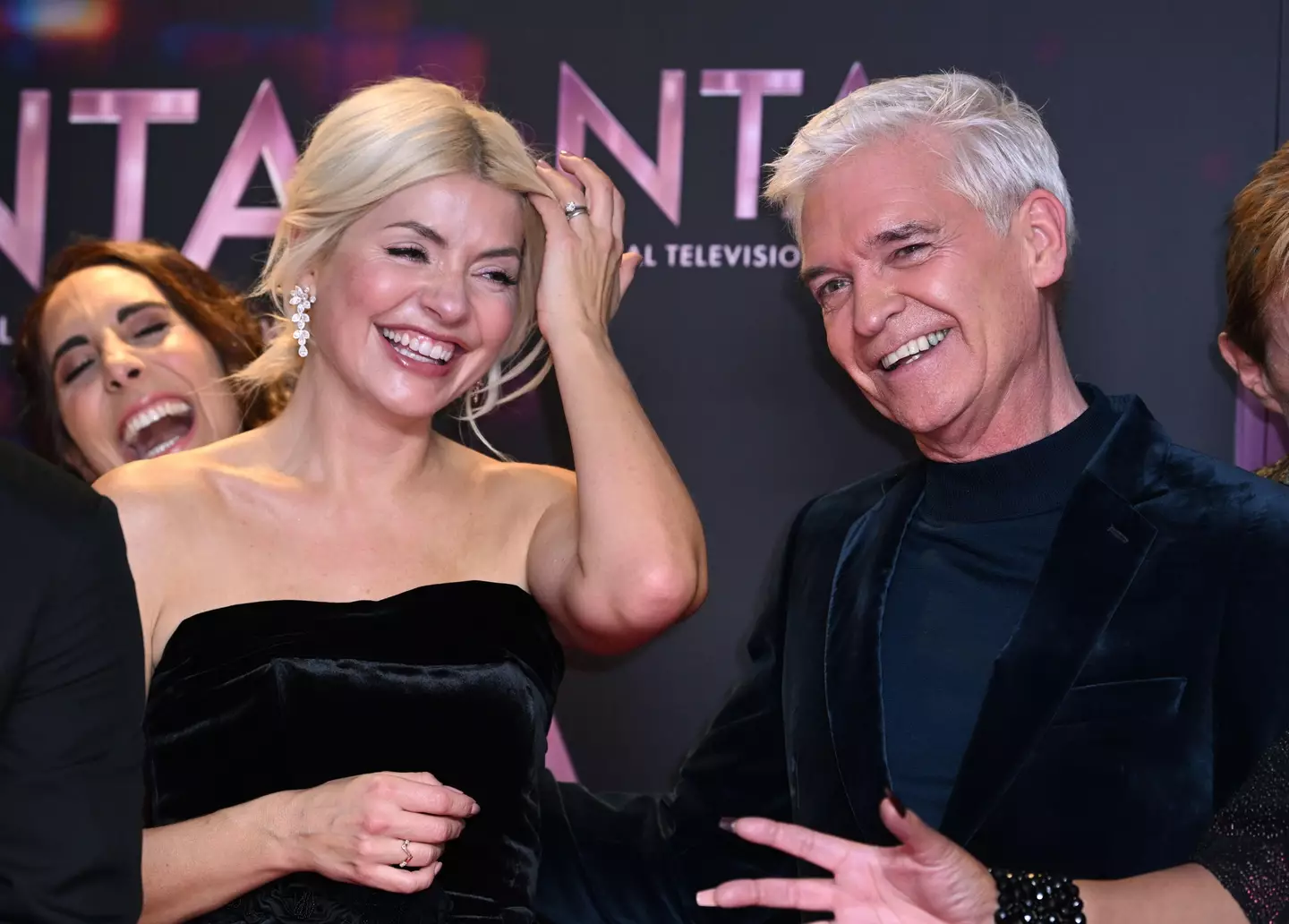 Holly and Phillip accepted the award on stage at the NTAs on Thursday.