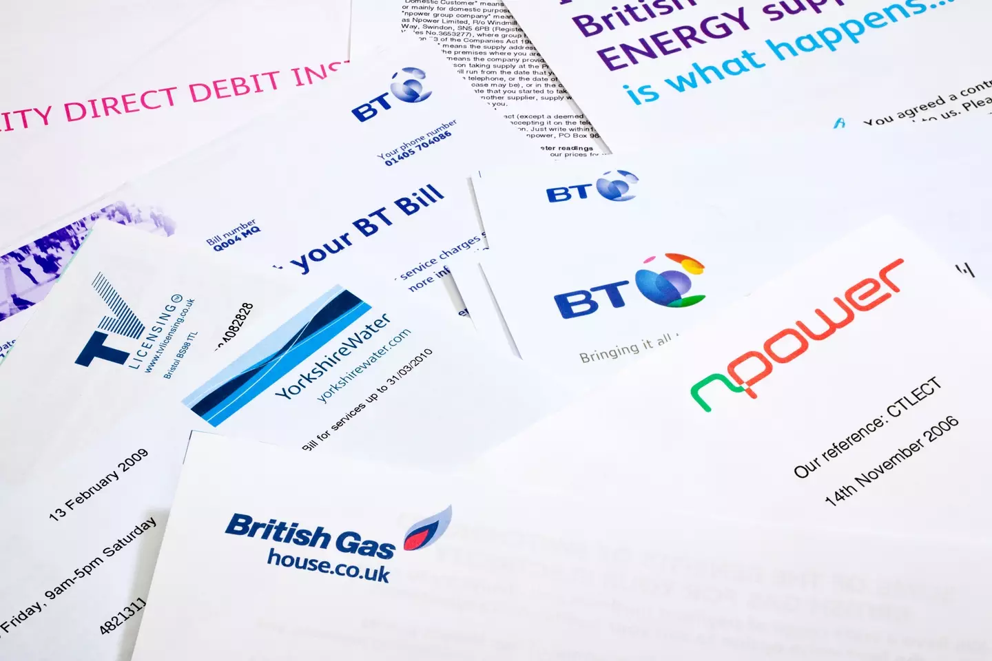 The Bank of England has warned that energy bills could rise to £2,800 this year. (