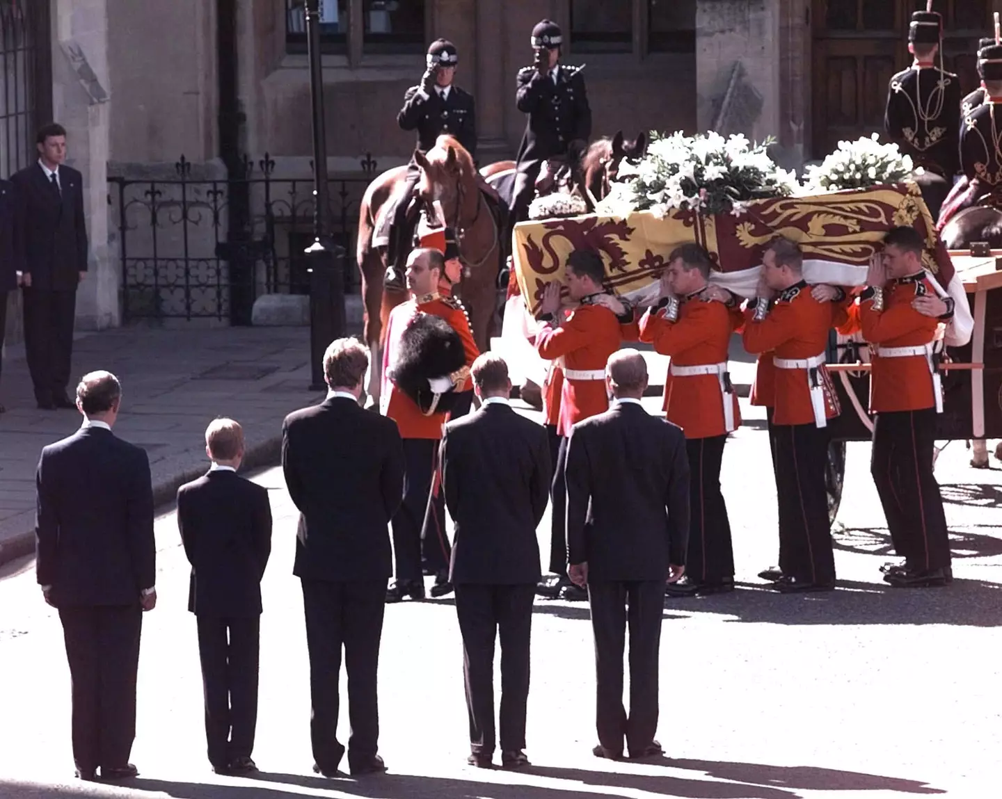 2,000 people attended the ceremony at Westminster Abbey.