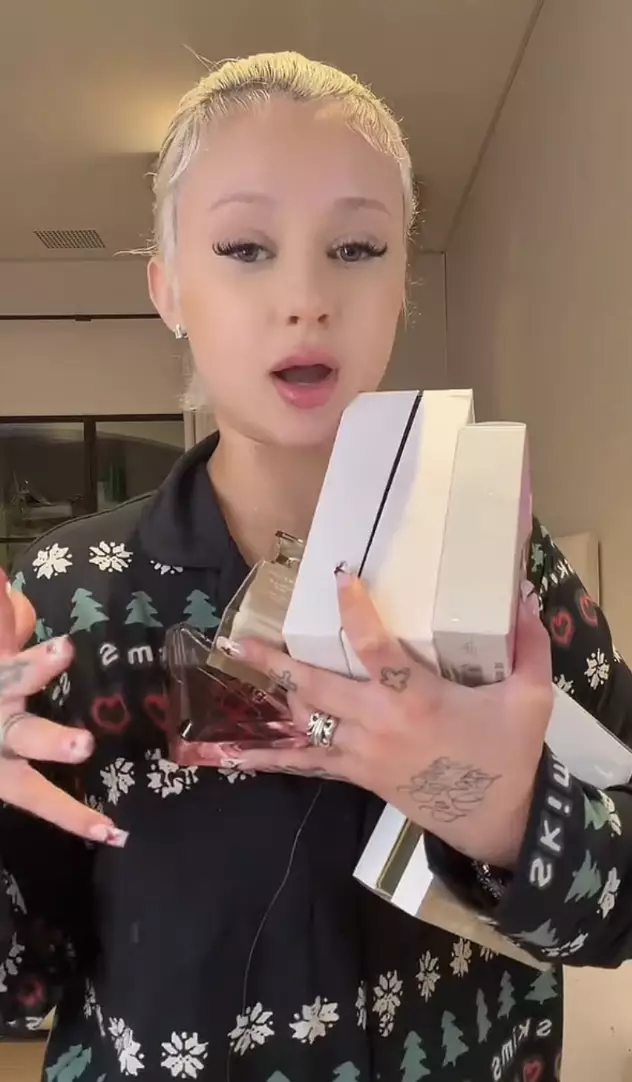 Alabama Barker recently took to TikTok to share with fans her $200k Christmas gift haul (TikTok/@alabamabarker)