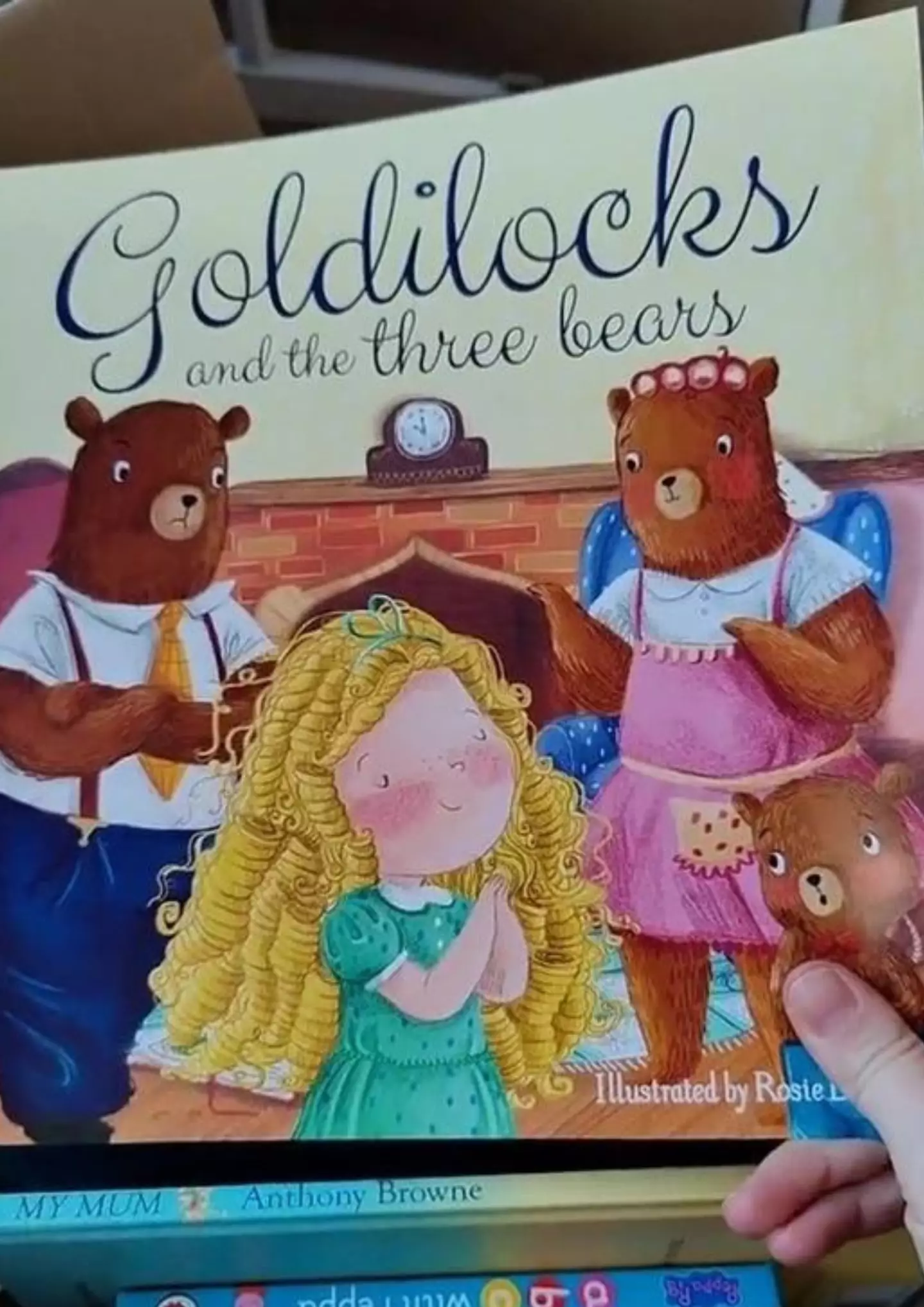 Megi plans on dumping all her Goldilocks and the Three Bears books.