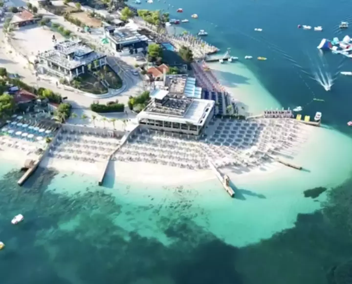 It's got beautiful sandy beaches.