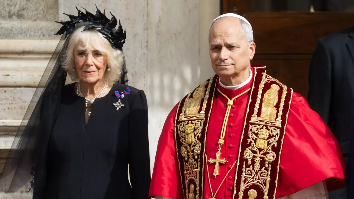 Real reason Queen Camilla wore ‘crown of thorns’ to meet Pope Leo
