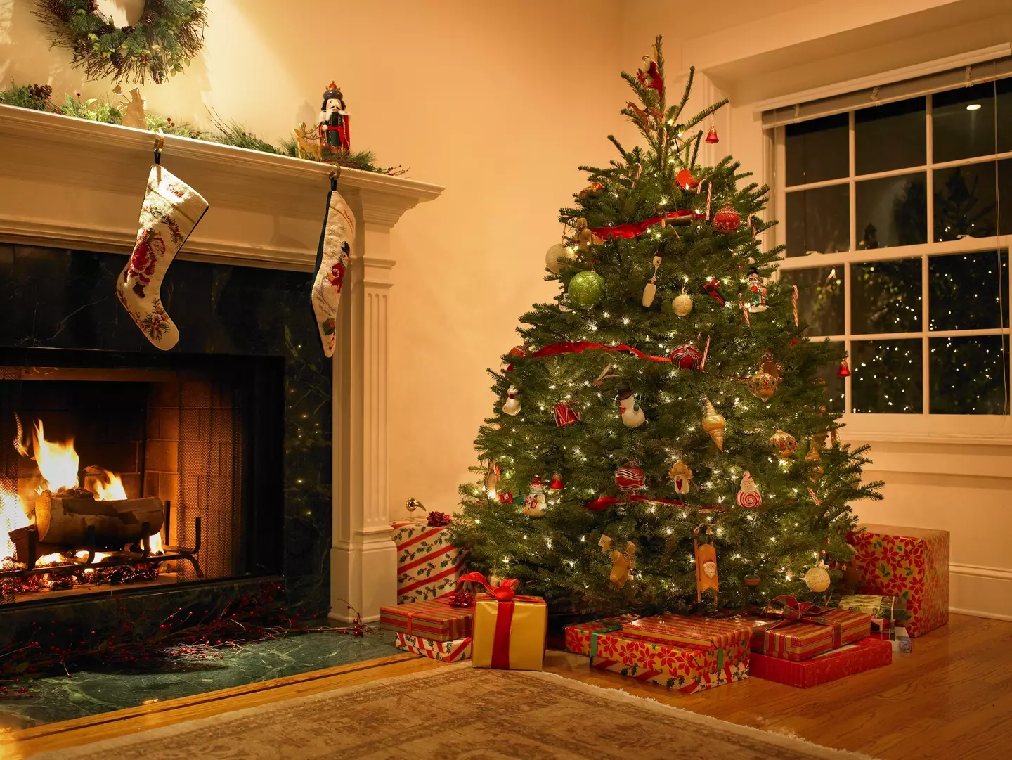 Always turn your indoor Christmas lights off before you go to bed (Siri Stafford / Getty Images)