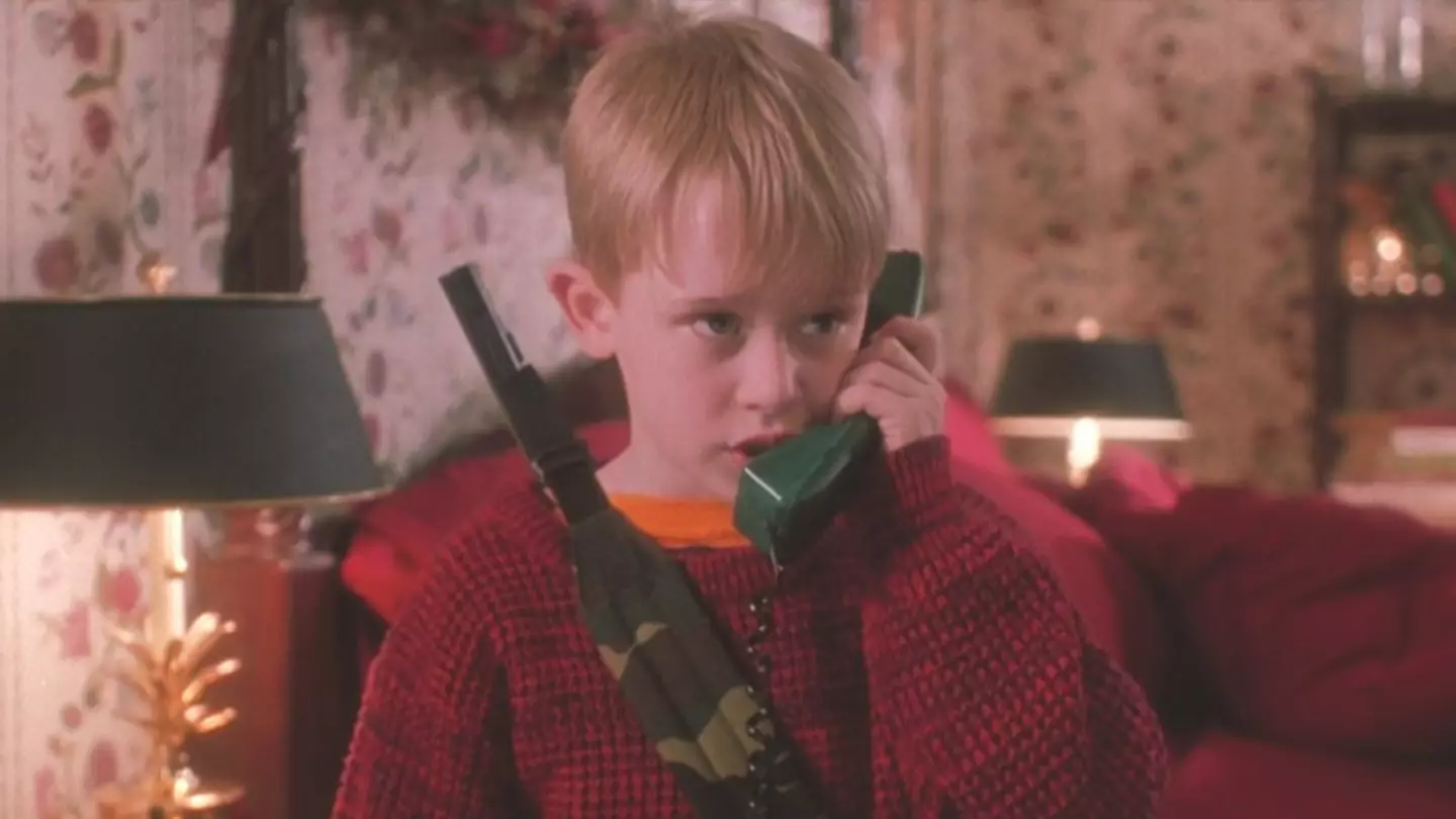 Macaulay Culkin as Kevin McCallister in Home Alone (20th Century Studios)