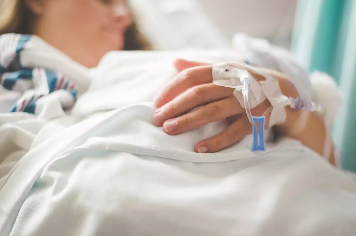 A nurse has shared the three signs of imminent death. (