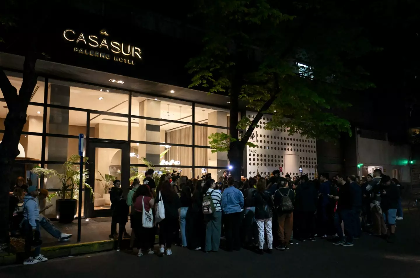 Fans were shocked by the news of his passing (Luciano Gonzalez/Anadolu via Getty Images)