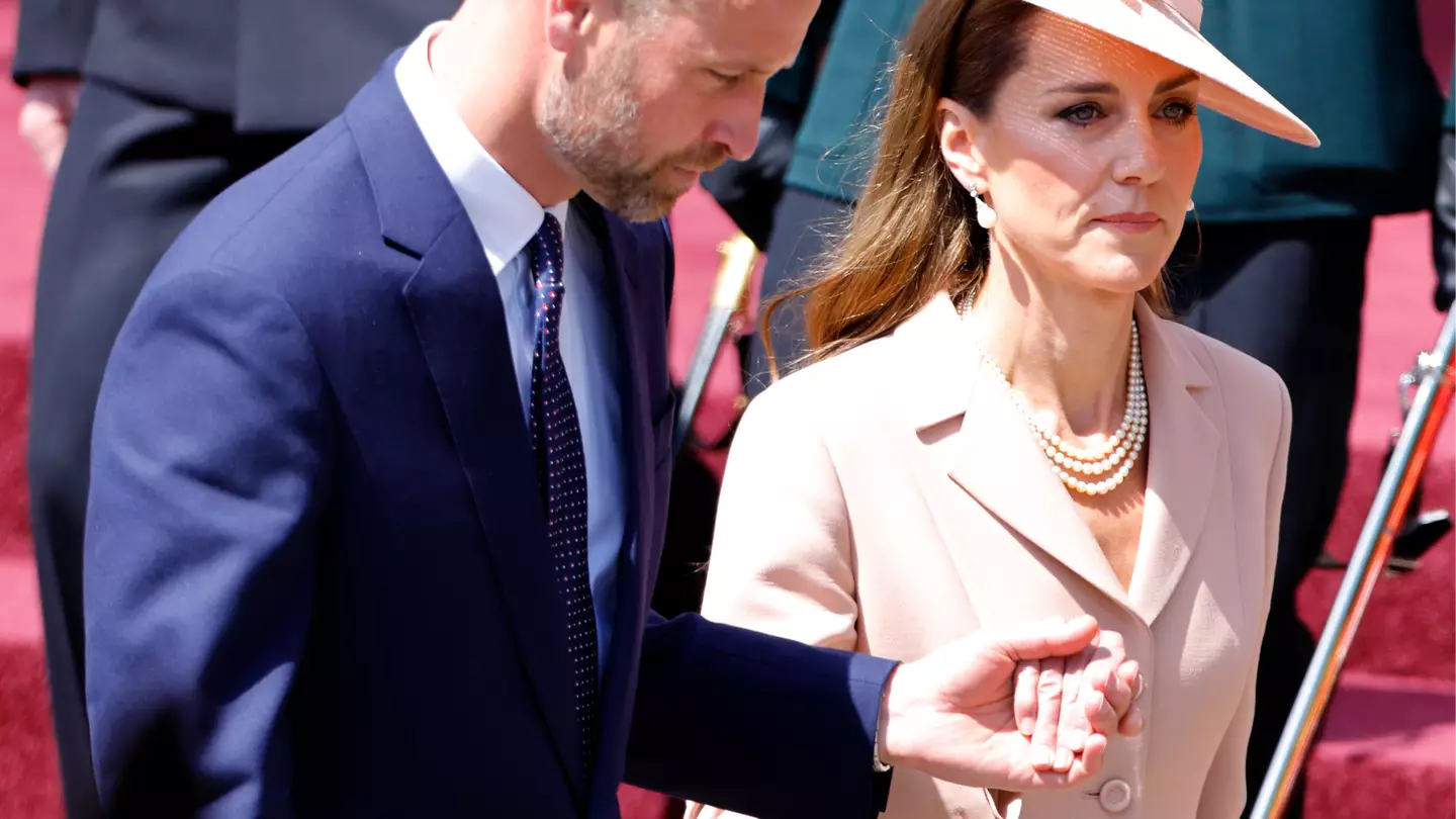 Kate Middleton defended after photo of her holding hands with Prince William sparks conspiracy theory