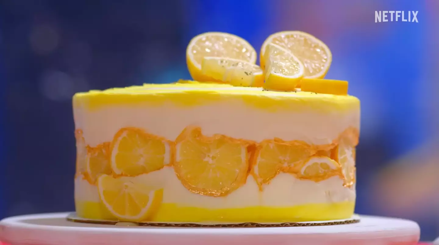 The competition features bakers from state fairs across the USA (Netflix)