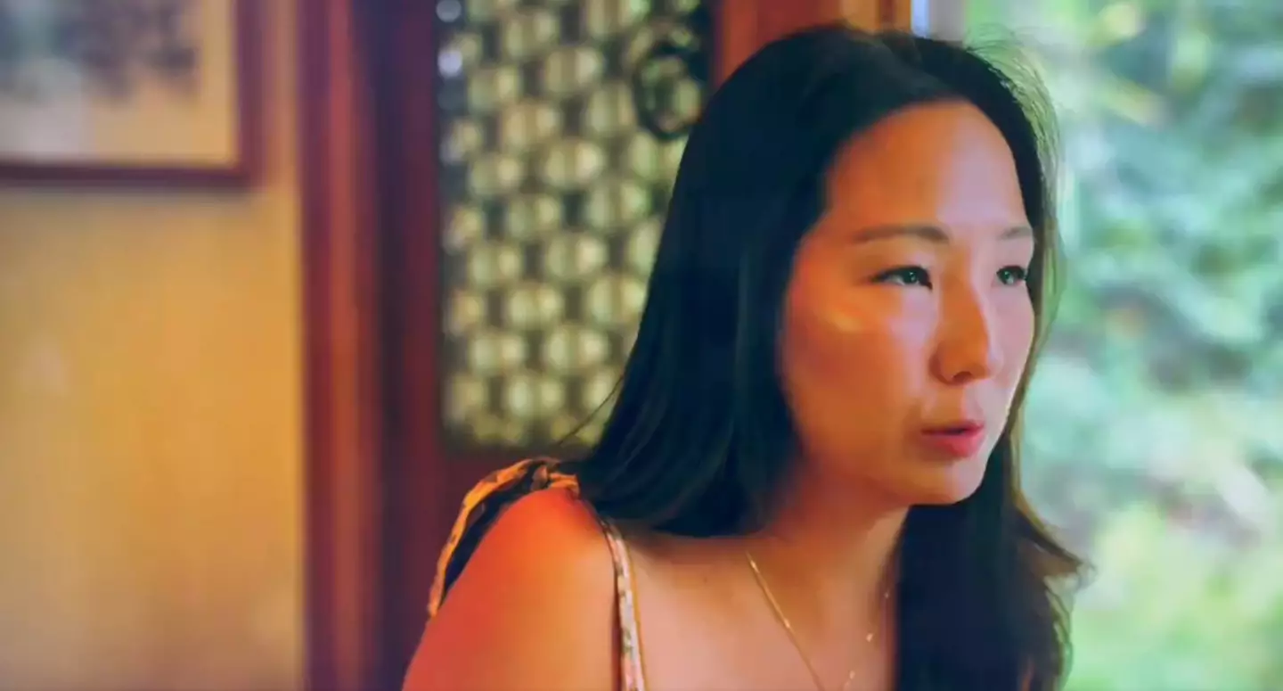 Melanie claimed she doesn't know how to support her sister. (Netflix)