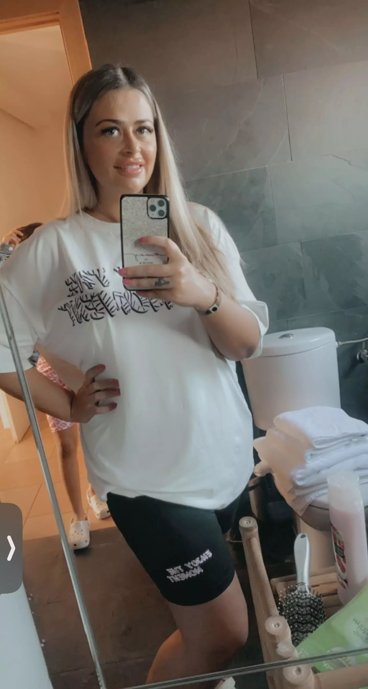 Shannon Flannery nearly died after using a £120 'skinny jab' bought over Instagram.