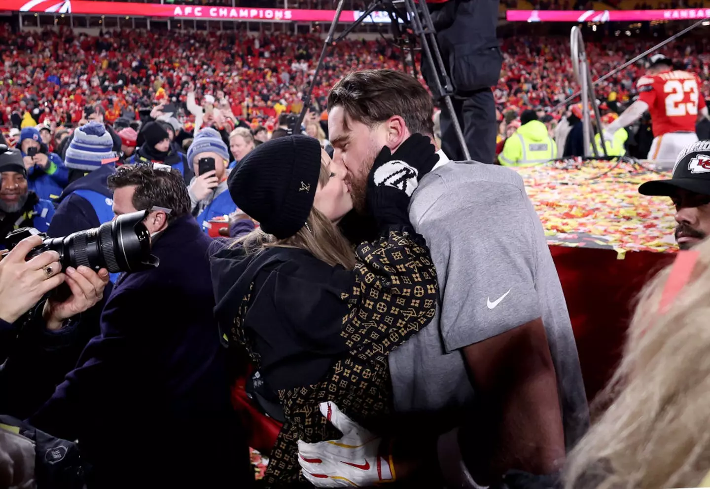 Fans are buzzing to see Tay and Trav at the Super Bowl this Sunday (Jamie Squire / Staff / Getty Images)