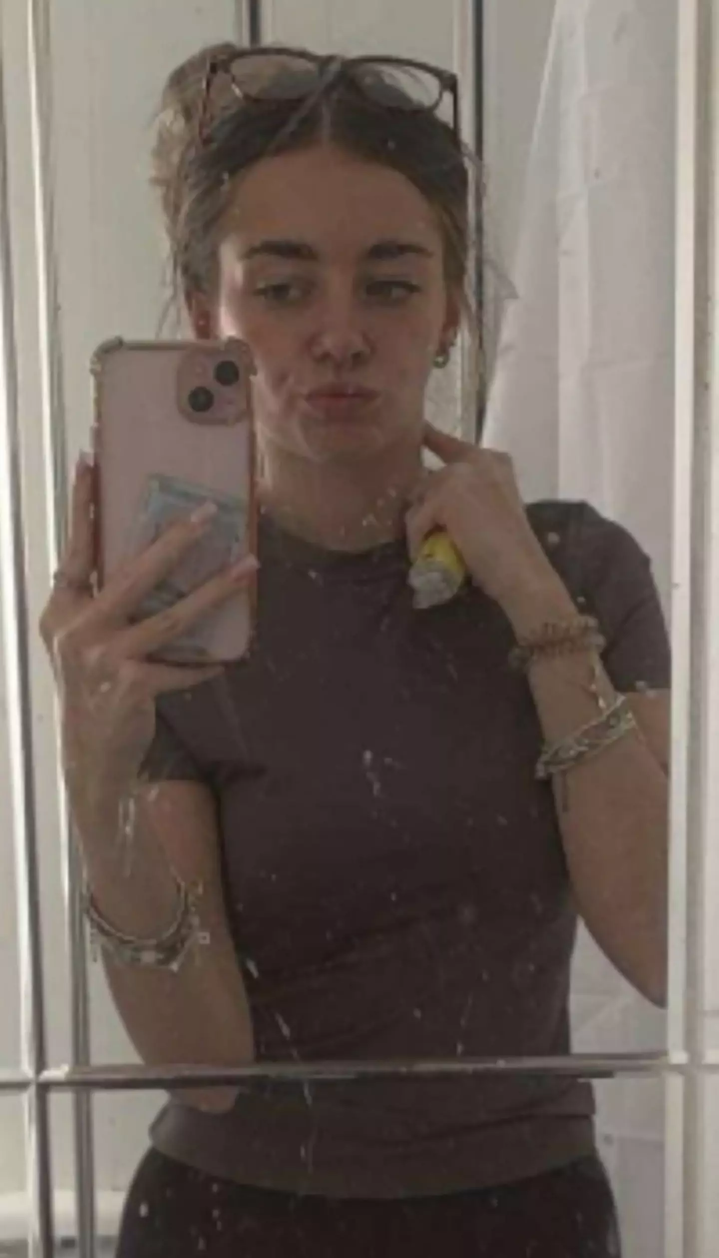 19-year-old Tazmin Blight has been left with serious lung damage due to vaping. (Kennedy News)