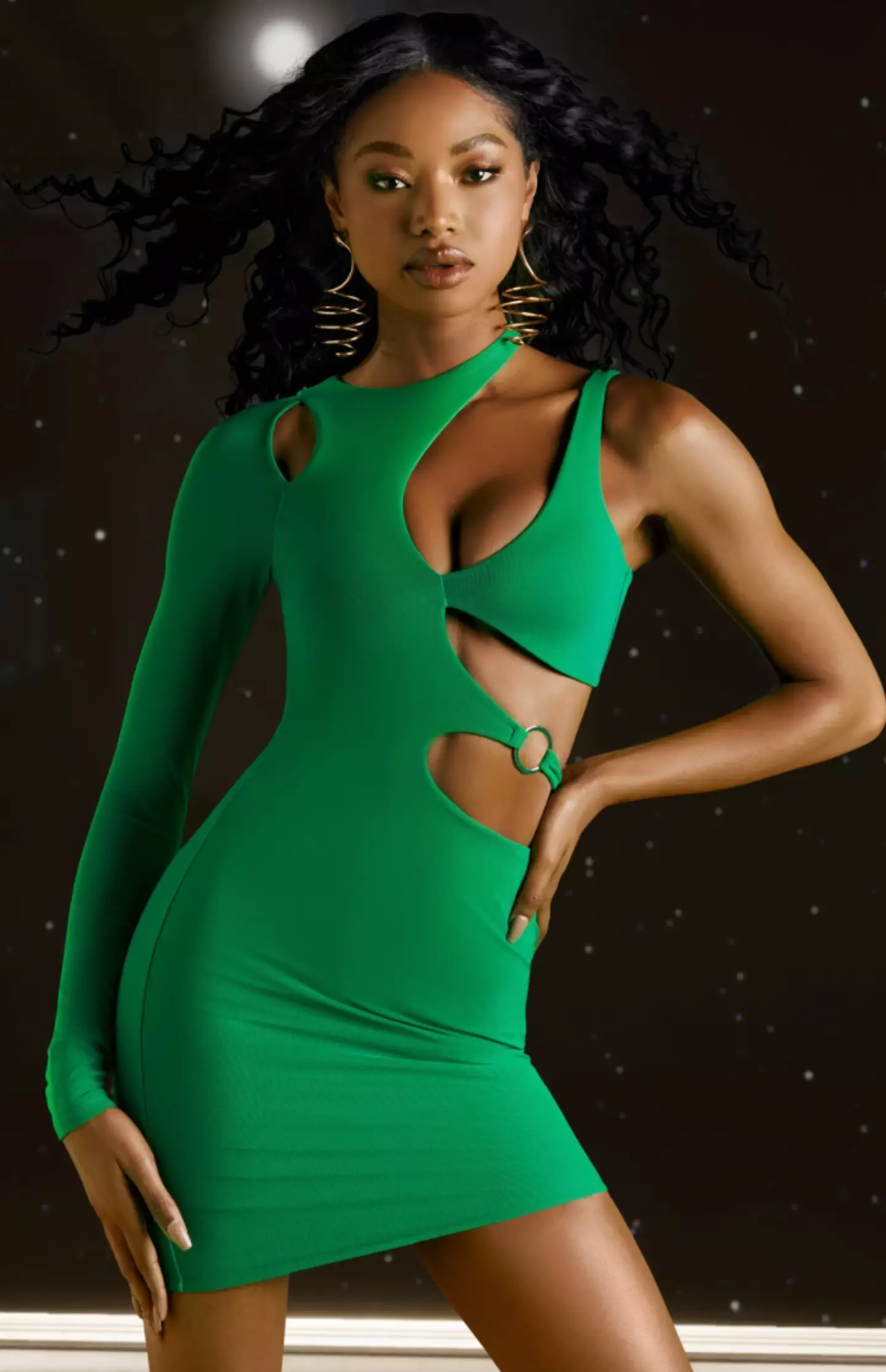 Chloe ordered the dress from Oh Polly (