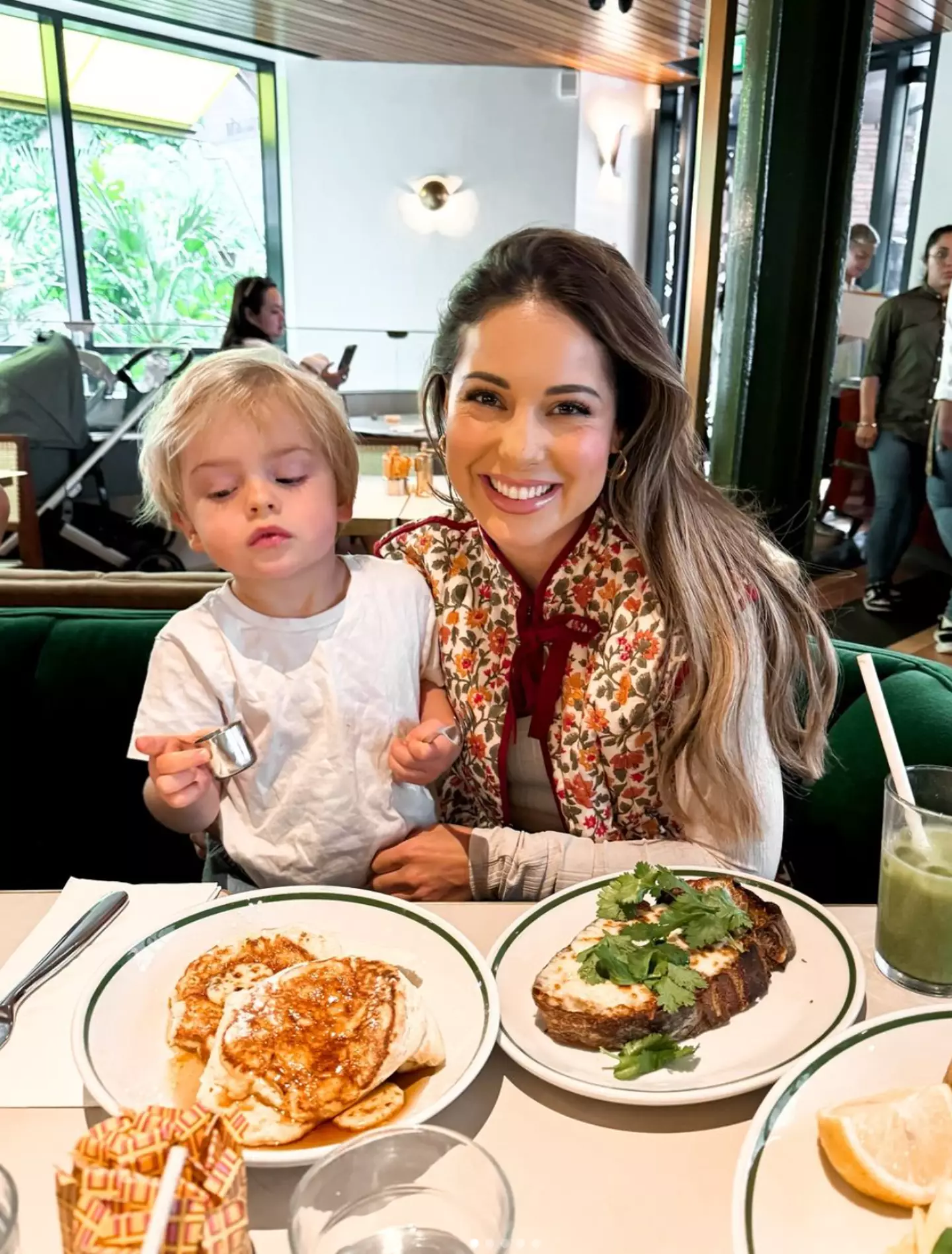 Louise was rushed to hospital for emergency surgery earlier this month (Instagram/@louise.thompson)