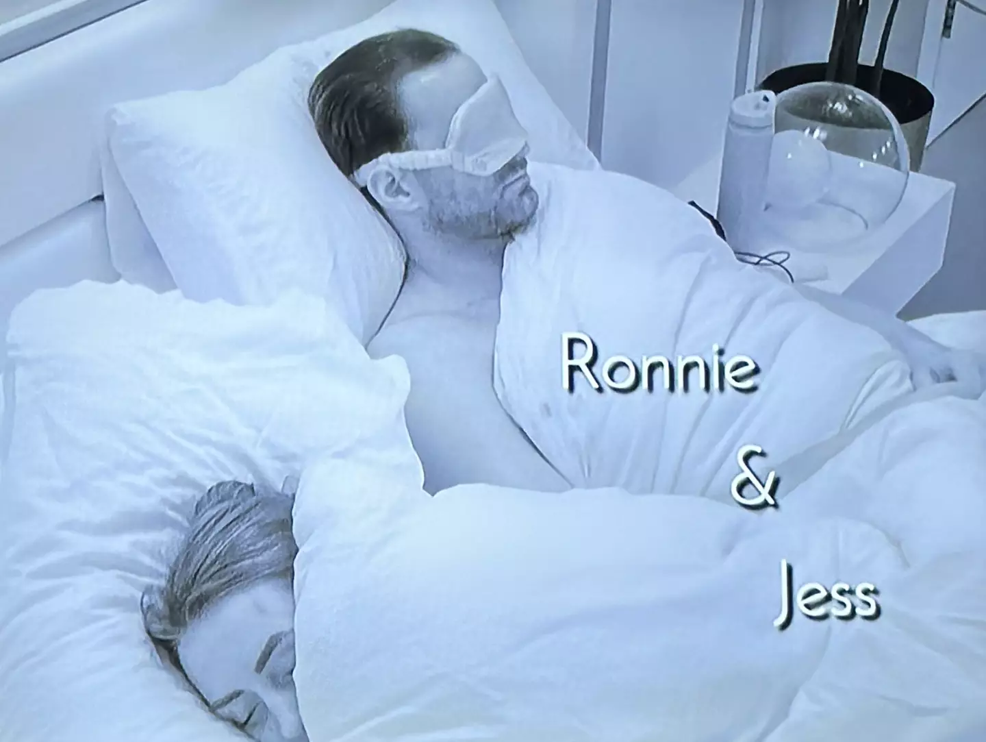 Fans have called Ronnie out on the position he sleeps. (ITV)