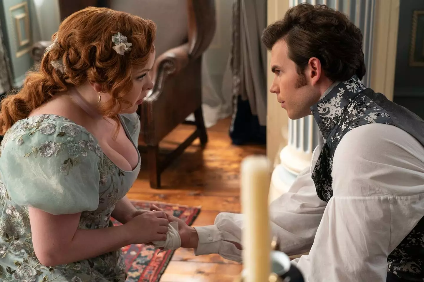 Will Colin find out about Penelope's secret? (Netflix)