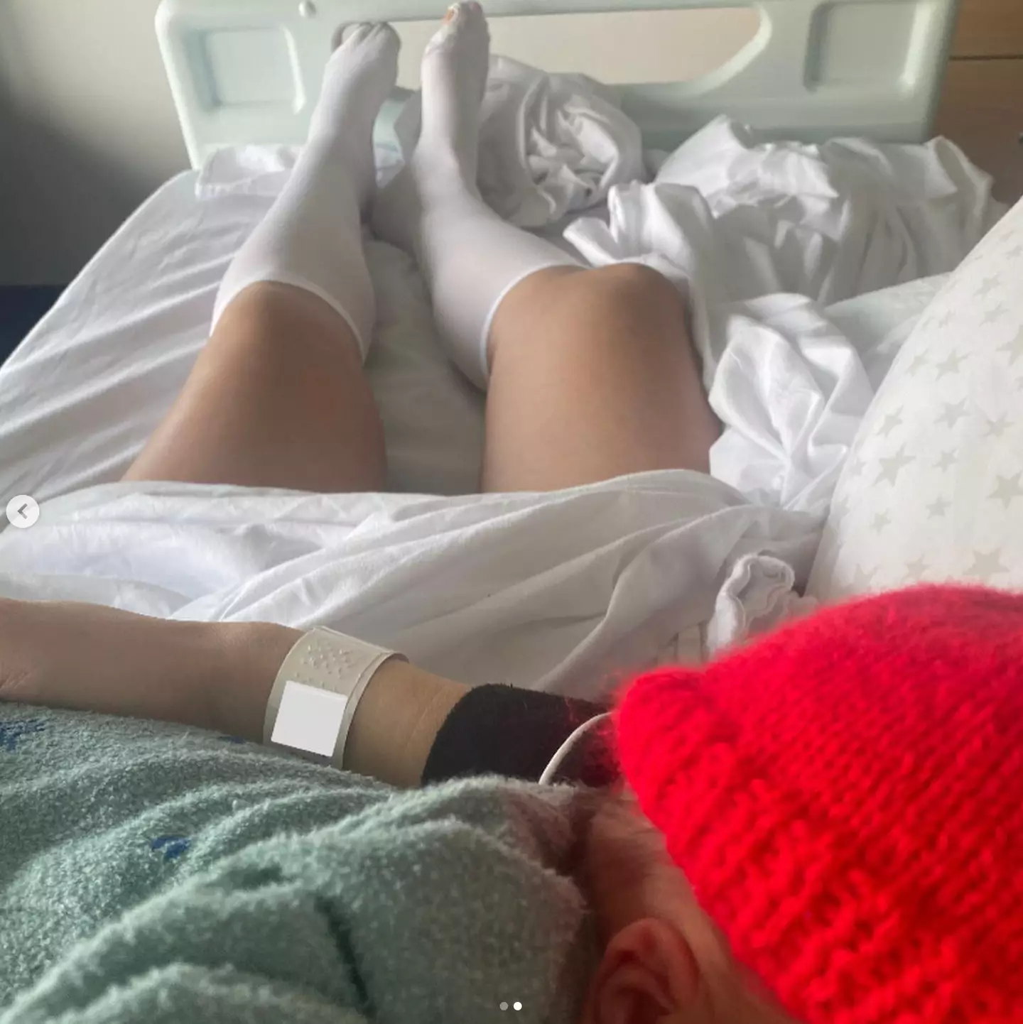 Ellie announced the birth of her son on Instagram.