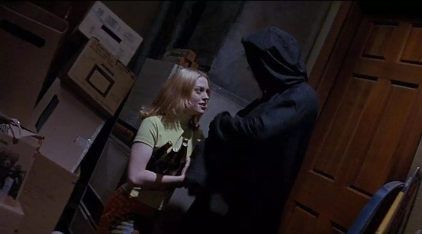 Tatum and Ghostface in the first Scream flick (Dimension Films)