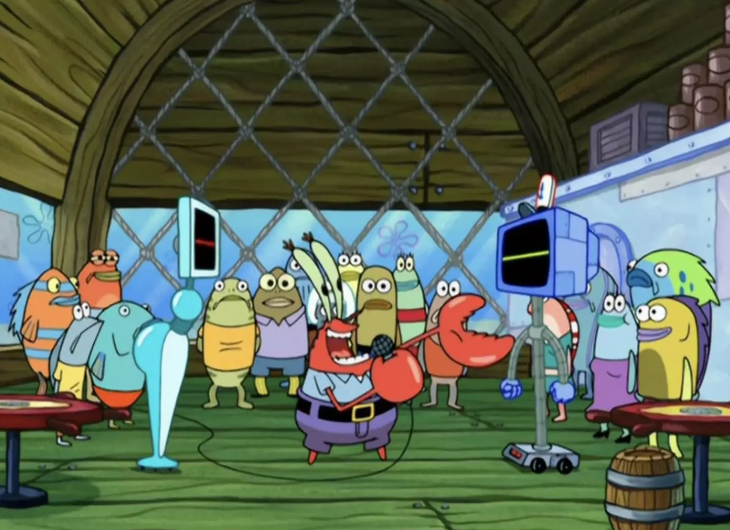 It's Plankton's wife, Karen! (Nickelodeon)