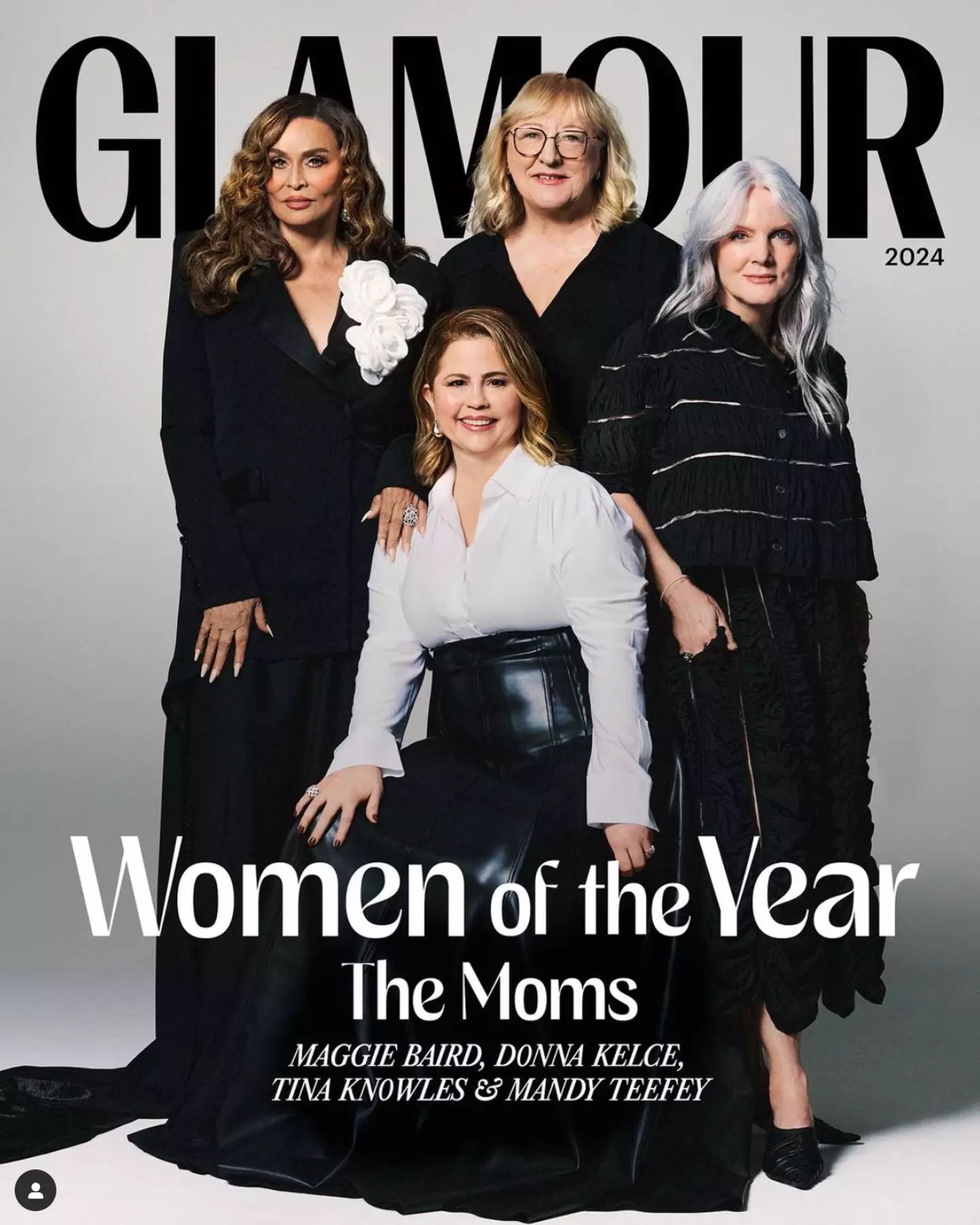 Many fans of Taylor Swift claimed the singer's mother deserved a spot on the cover (Glamour)