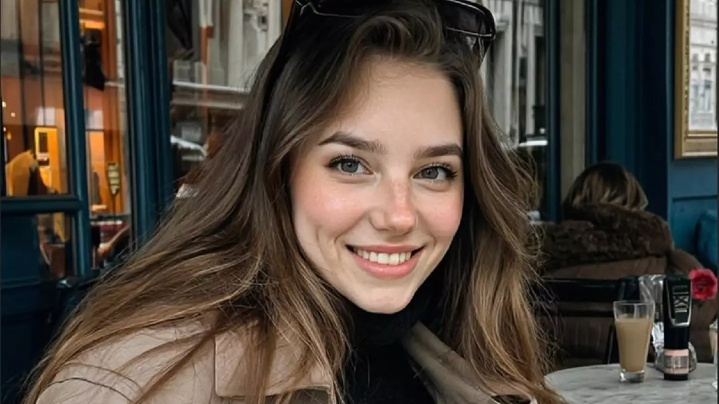 Instagram / TillyNorwood