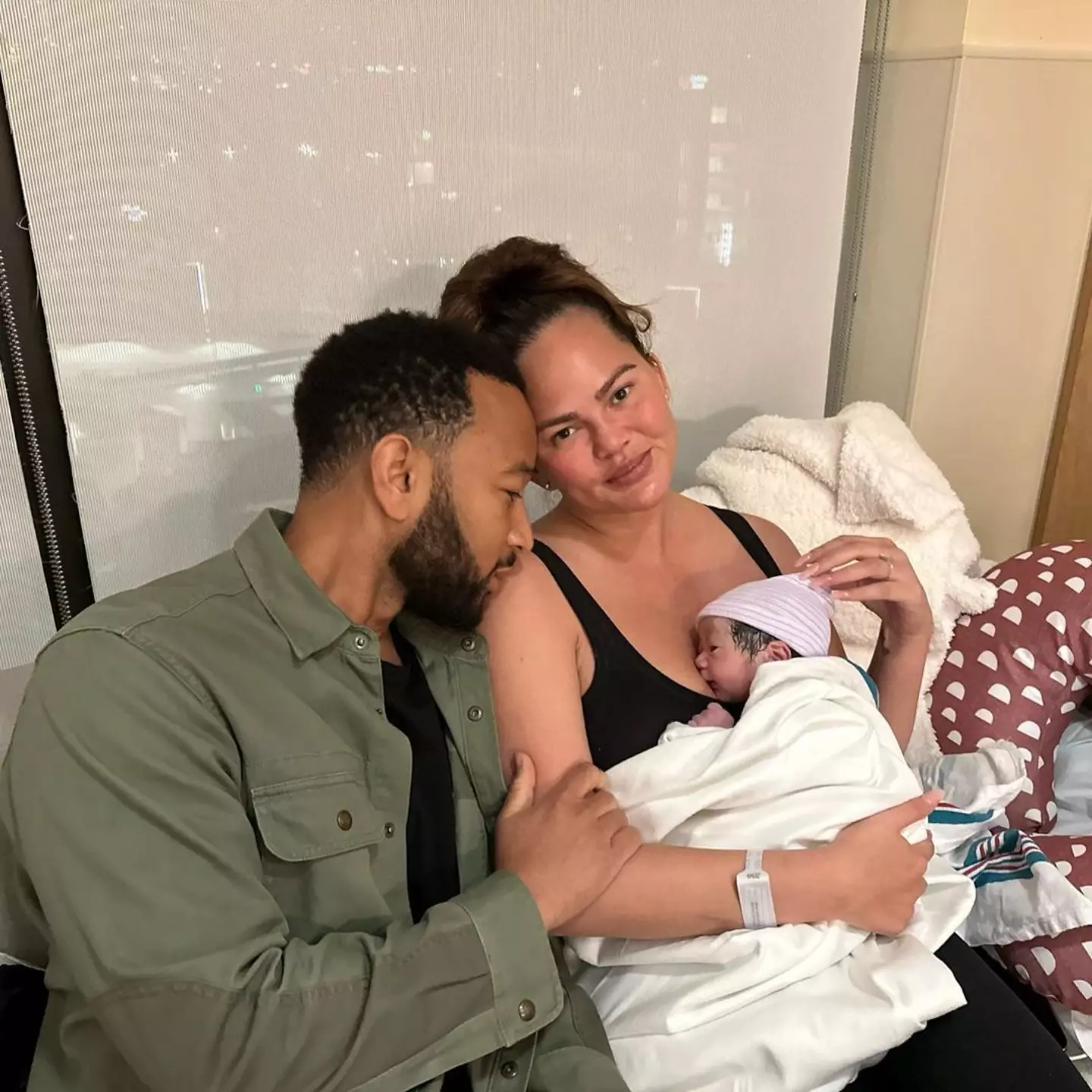 Chrissy Teigen announced the exciting news today (28 June).